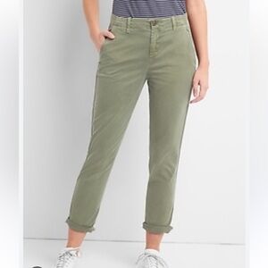 3/$25 GAP Girlfriend Olive Chino Pants